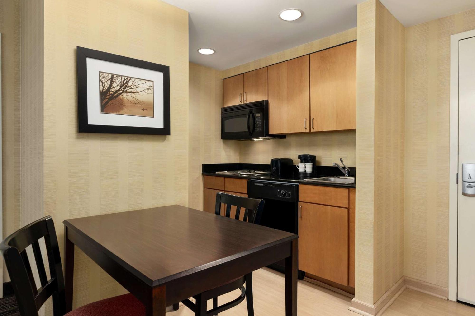 Homewood Suites By Hilton Newtown - Langhorne, Pa Exteriör bild